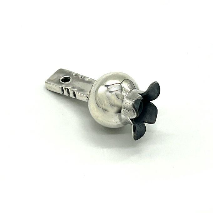 LARRY SMITH SQUASH BLOSSOM PENDANT