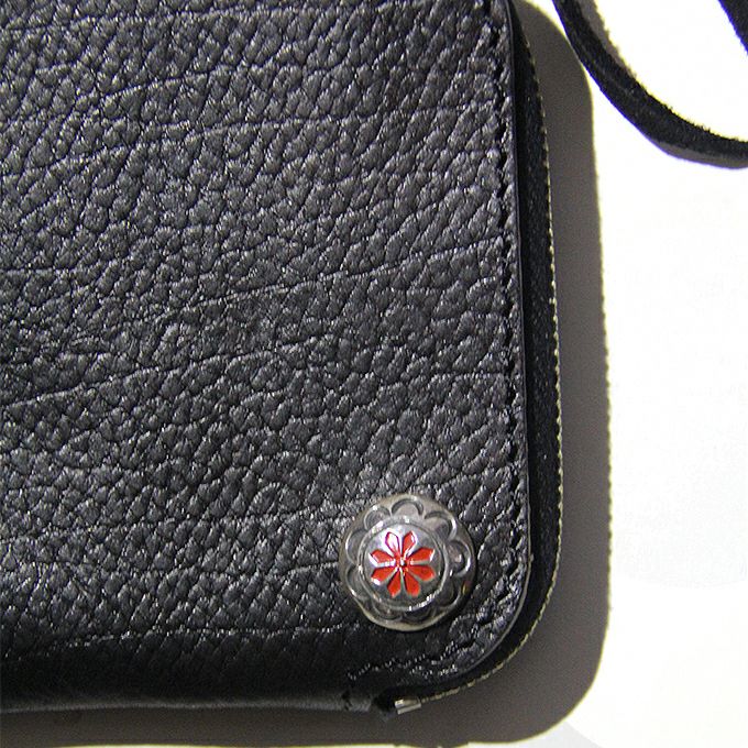 LARRY SMITH EMBOSSED L ZIPPER WALLET 