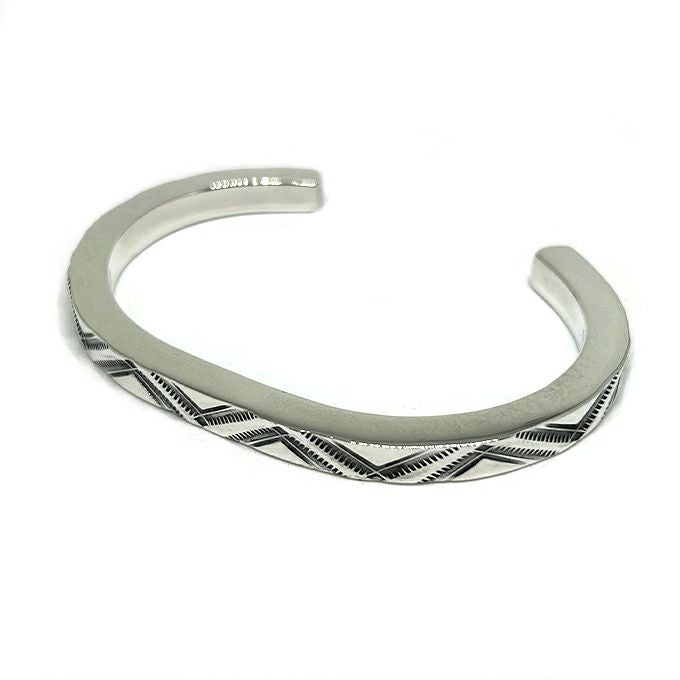 【新品】LARRY SMITH シルバー ブレスレット バングル ラリースミス(LARRY SMITH) SHELL BRACELETバングル シルバー