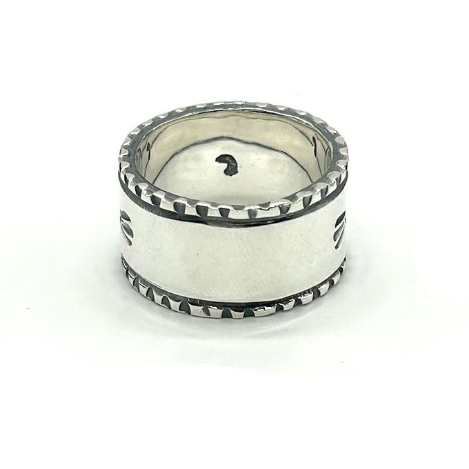 LARRY SMITH EAGLE HEAD STAMPED RING