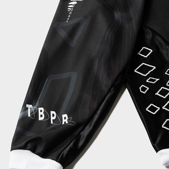 TIGHTBOOTH PRODUCTION TIGHTBOOTH x SauRas Being L/S SOCCER JERSEY
