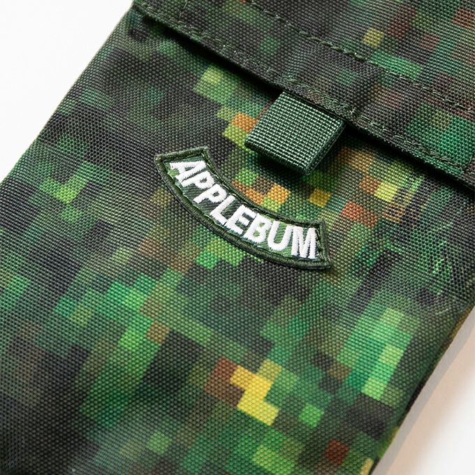 APPLEBUM“Pixel Camo” Neck Pouch | LOCKSTOCK/STLIKE