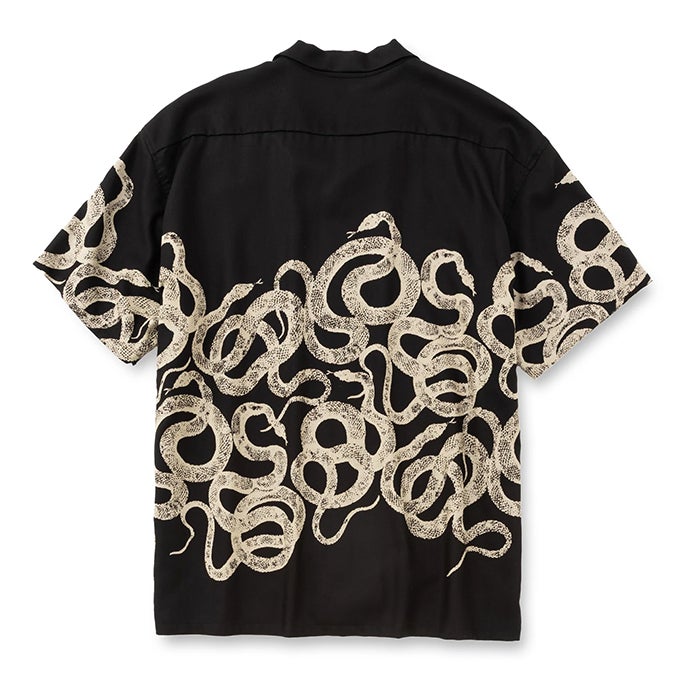 CALEE SNAKE PATTERN PANEL S/S SH | LOCKSTOCK/STLIKE
