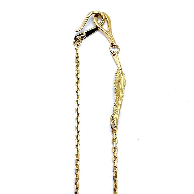 LARRY SMITH 18K GOLD KAZEKIRI FEATHER INFINITY HOOK CABLE