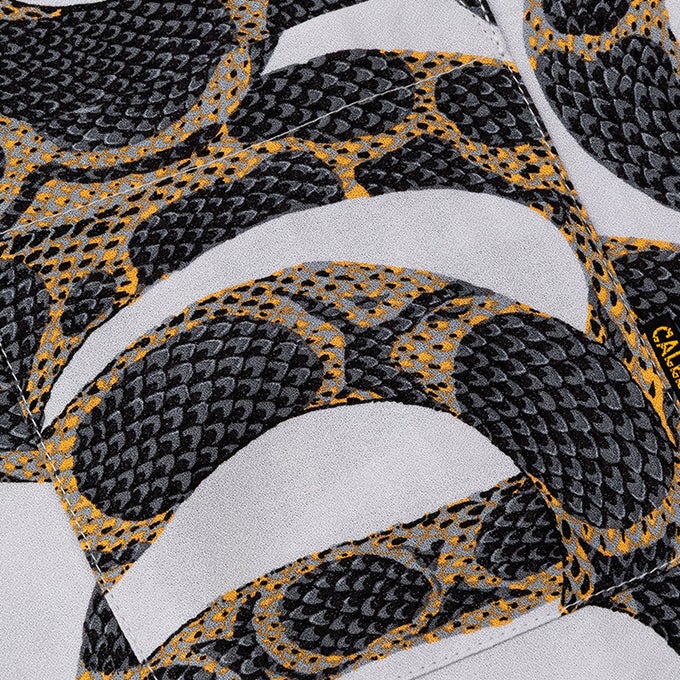 CALEE ALLOVER SNAKE PATTERN S/S SH | LOCKSTOCK/STLIKE