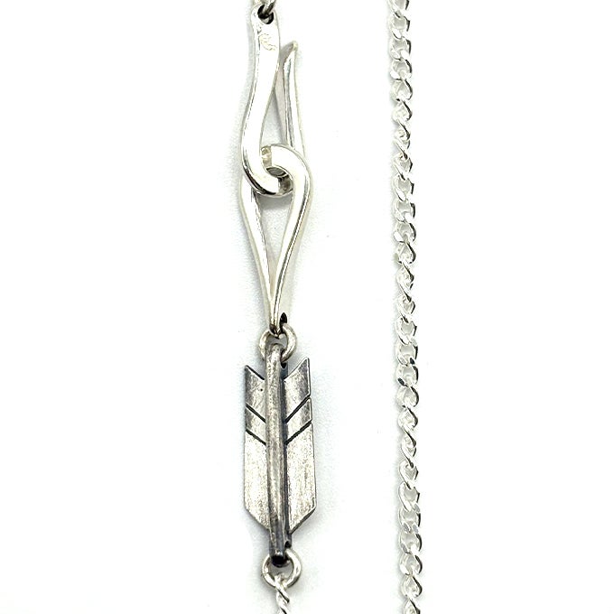 LARRY SMITH ARROW, SKINNY INFINITY HOOK CURB CHAIN 