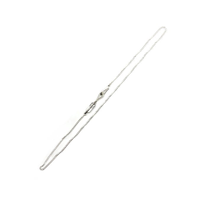 LARRY SMITH ARROW, SKINNY INFINITY HOOK CURB CHAIN 