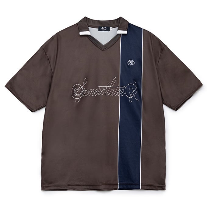 SOL/soonerorlater Cursive Logo Soccer Shirt | LOCKSTOCK/STLIKE